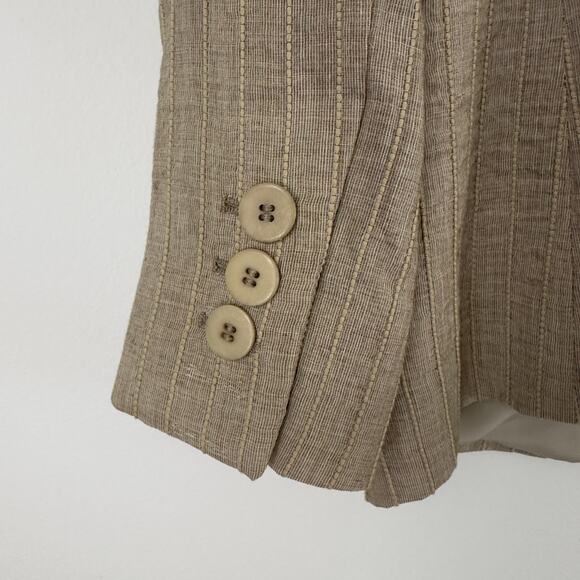 Armani Collezioni tan single‎ breasted blazer W-8 - Picture 4 of 12